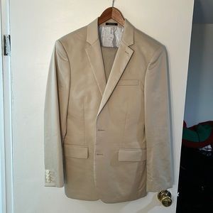 Express tan/beige suit 36S